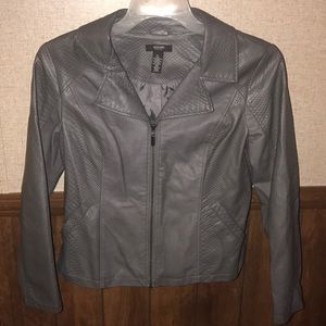 Like new condition Alfani faux leather jacket